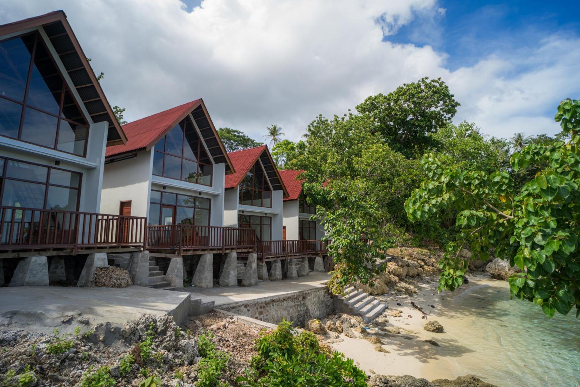 Freddies Santai Sumurtiga Resort