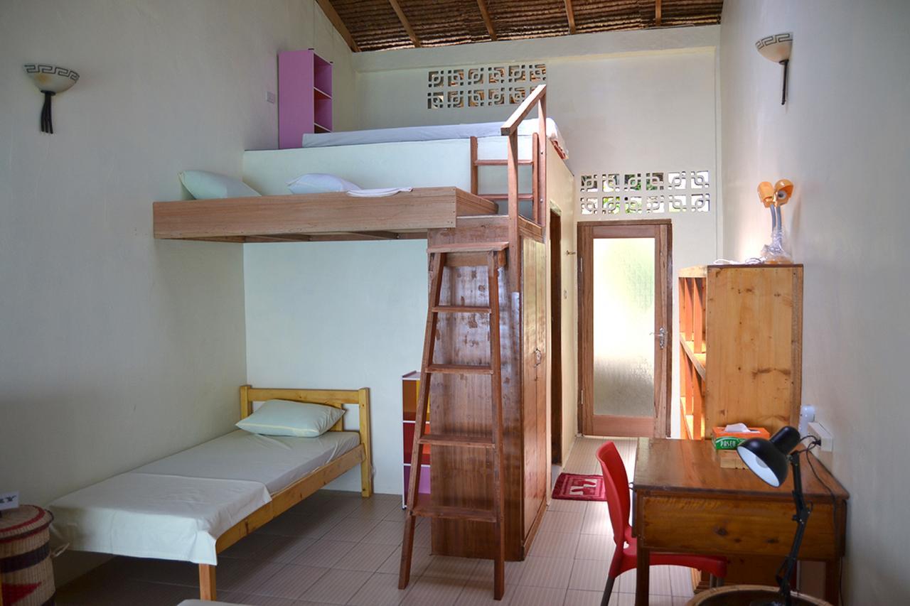 Freddies Santai Sumurtiga Sabang (Weh Island)
