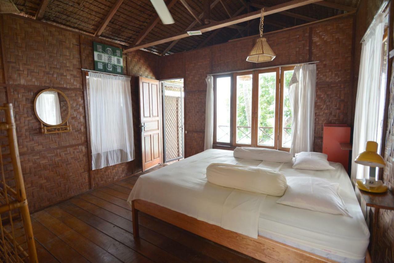 Freddies Santai Sumurtiga Sabang (Weh Island)